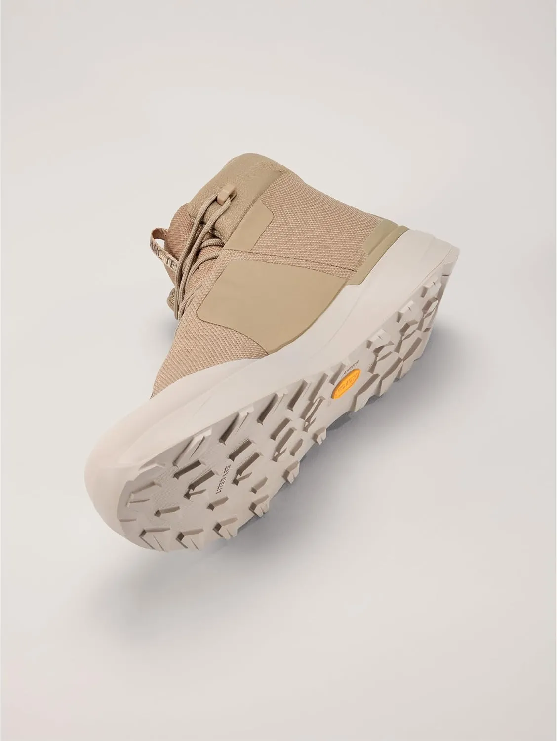 Arc'teryx Kopec Mid GTX Boot Men’s | Mid-Height Hiking & Trekking Mens Shoes | Megagrip Outsole - Waterproof Shoe
