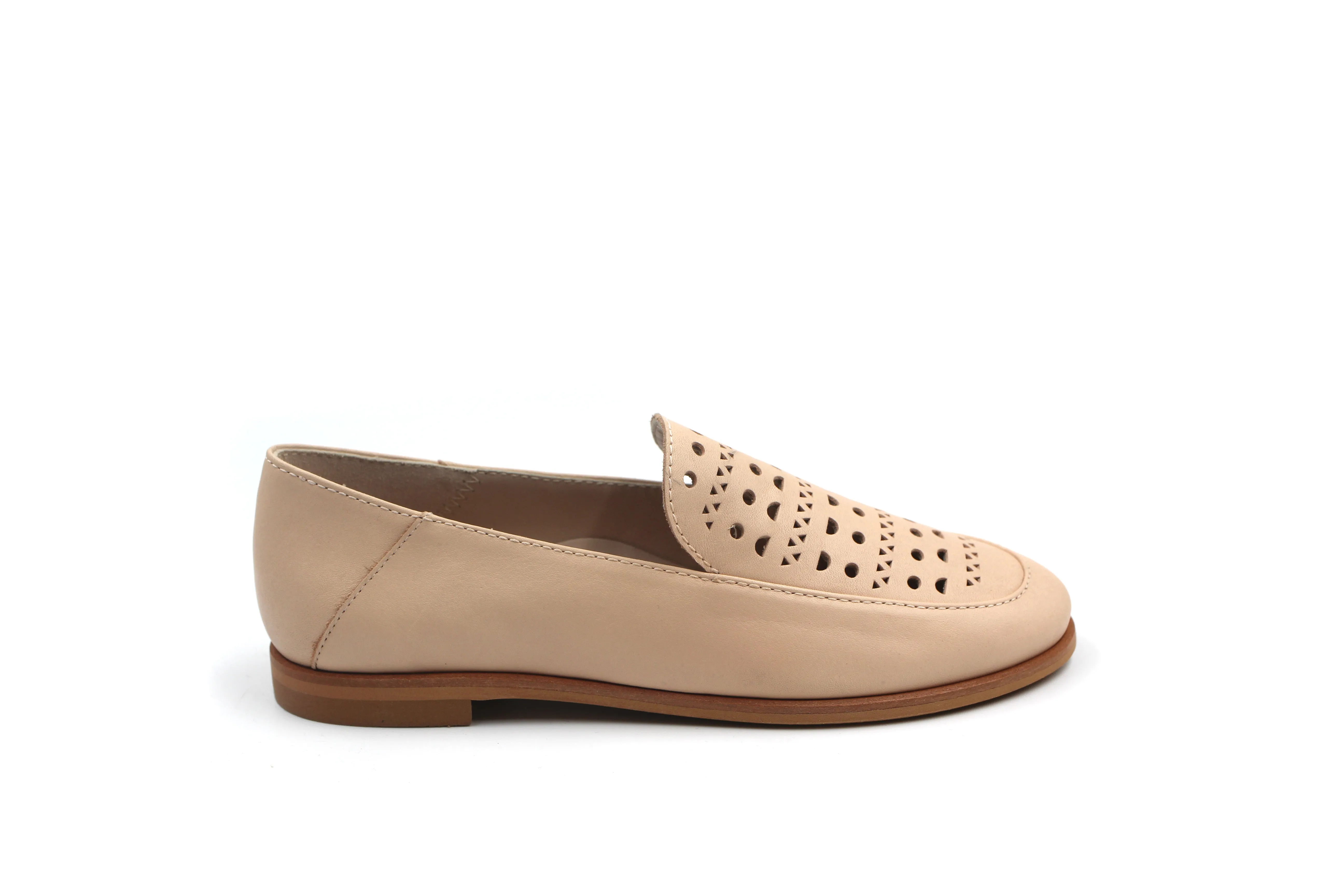 Beberlis Pink Light Cutout Loafer