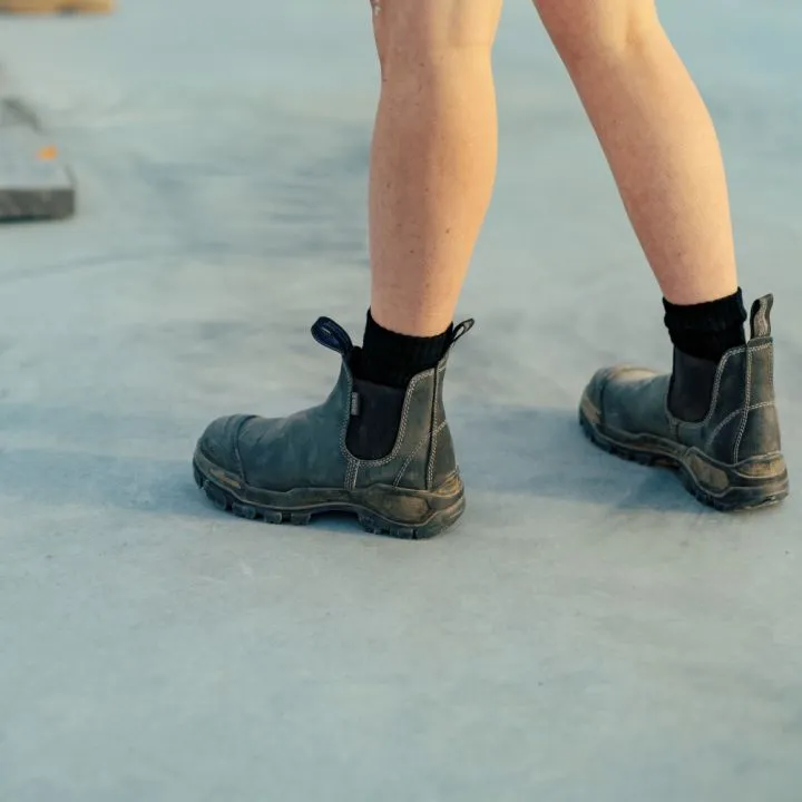 Blundstone Unisex #9001 Rotoflex Elastic Side, Scuff Cap Safety Boot