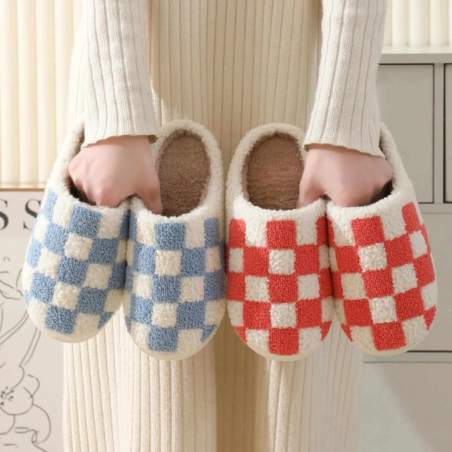 Checkered Plush Slippers for Women Men Winter Cozy Warm Indoor House Shoes with Non Slip Cushioned Sole