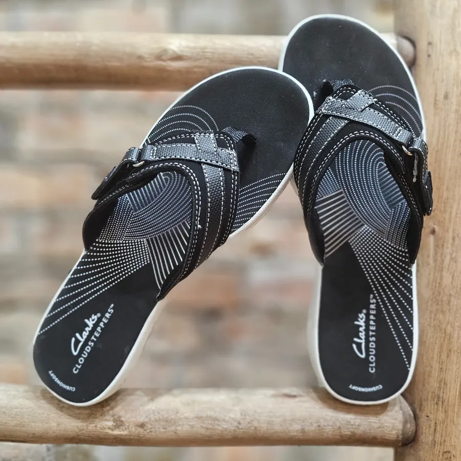 Clarks Breeze Sea Flip-Flop – Lightweight Cloudsteppers™ Sandal