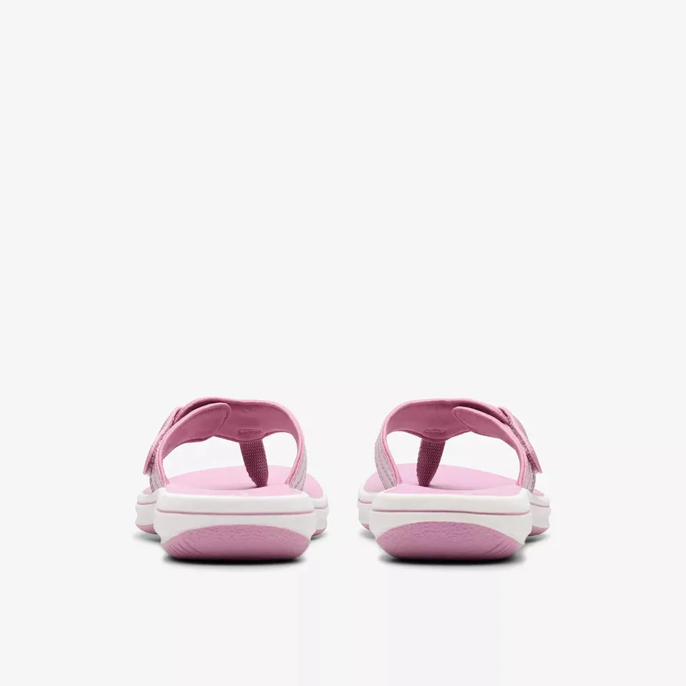 Clarks Women's Breeze Reyna Raspberry 26181817