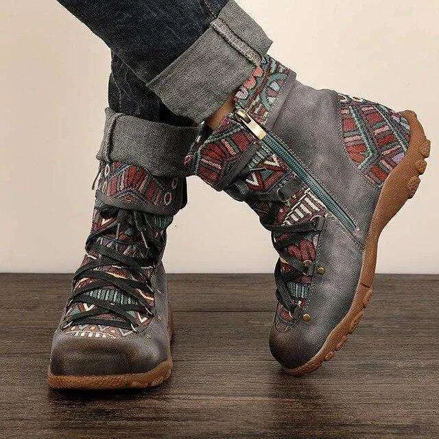 Comfortable and fashionable orthopedic Boots