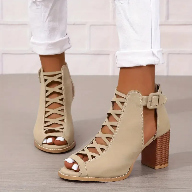 Comfortable and versatile orthopedic summer Sandals
