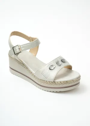 Comfortable platform vegan sandals