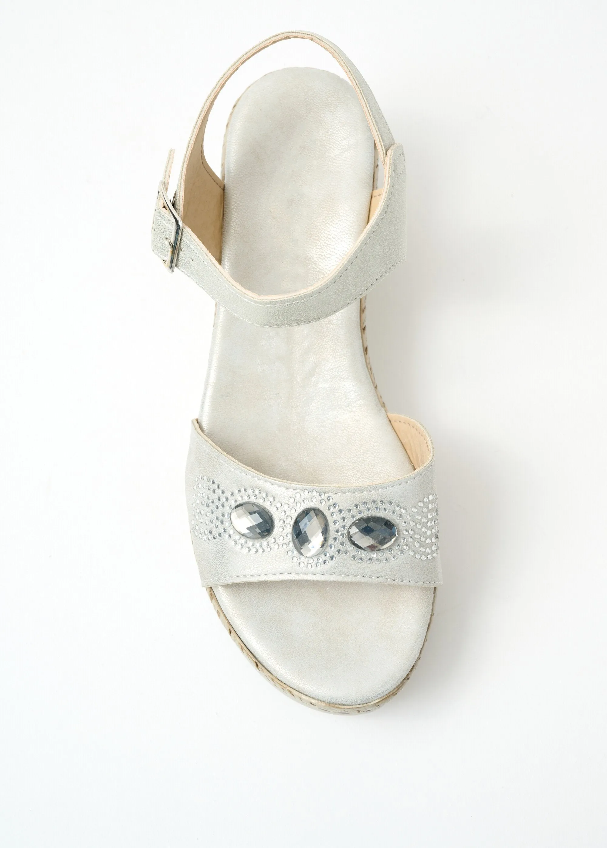 Comfortable platform vegan sandals