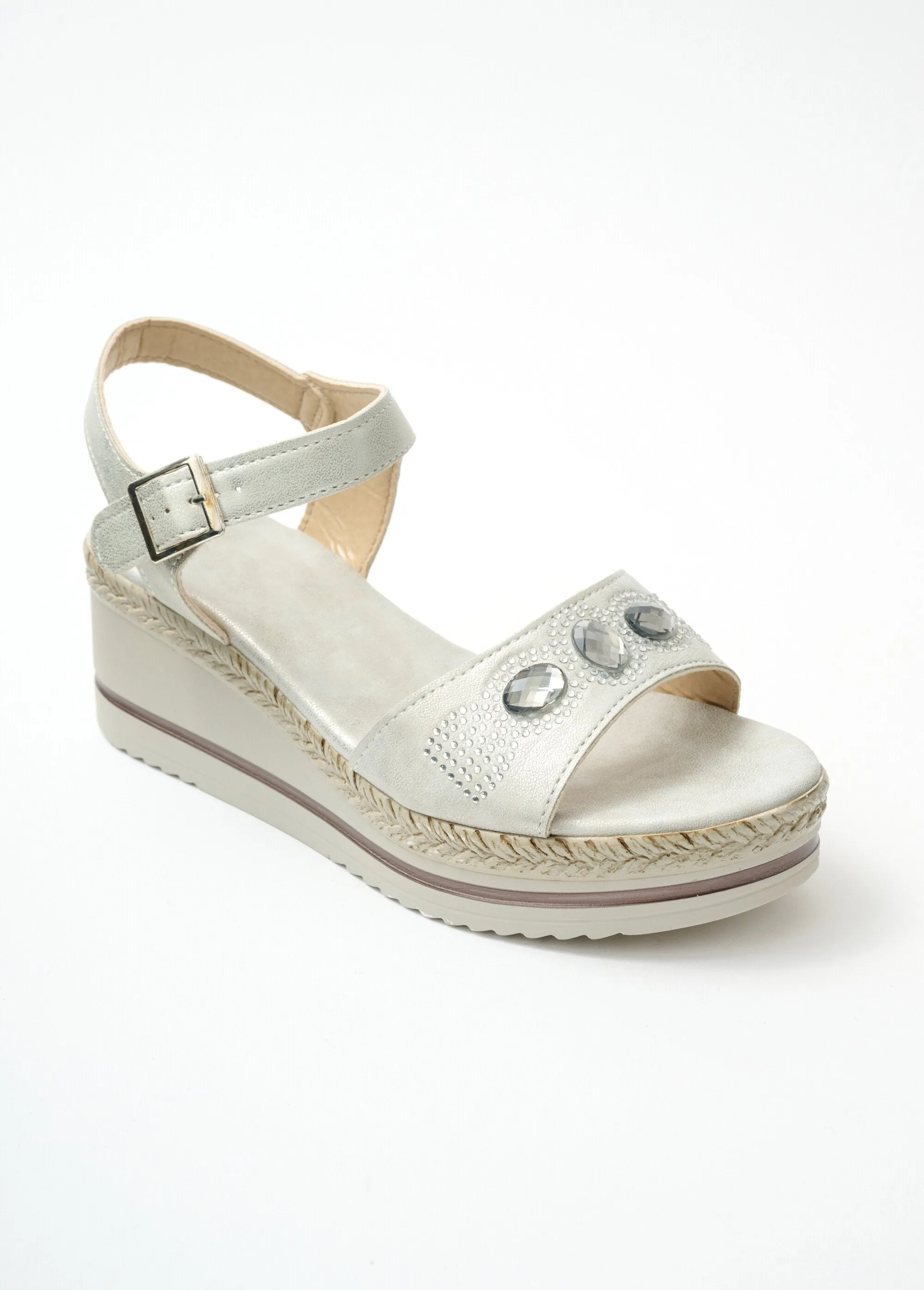 Comfortable platform vegan sandals