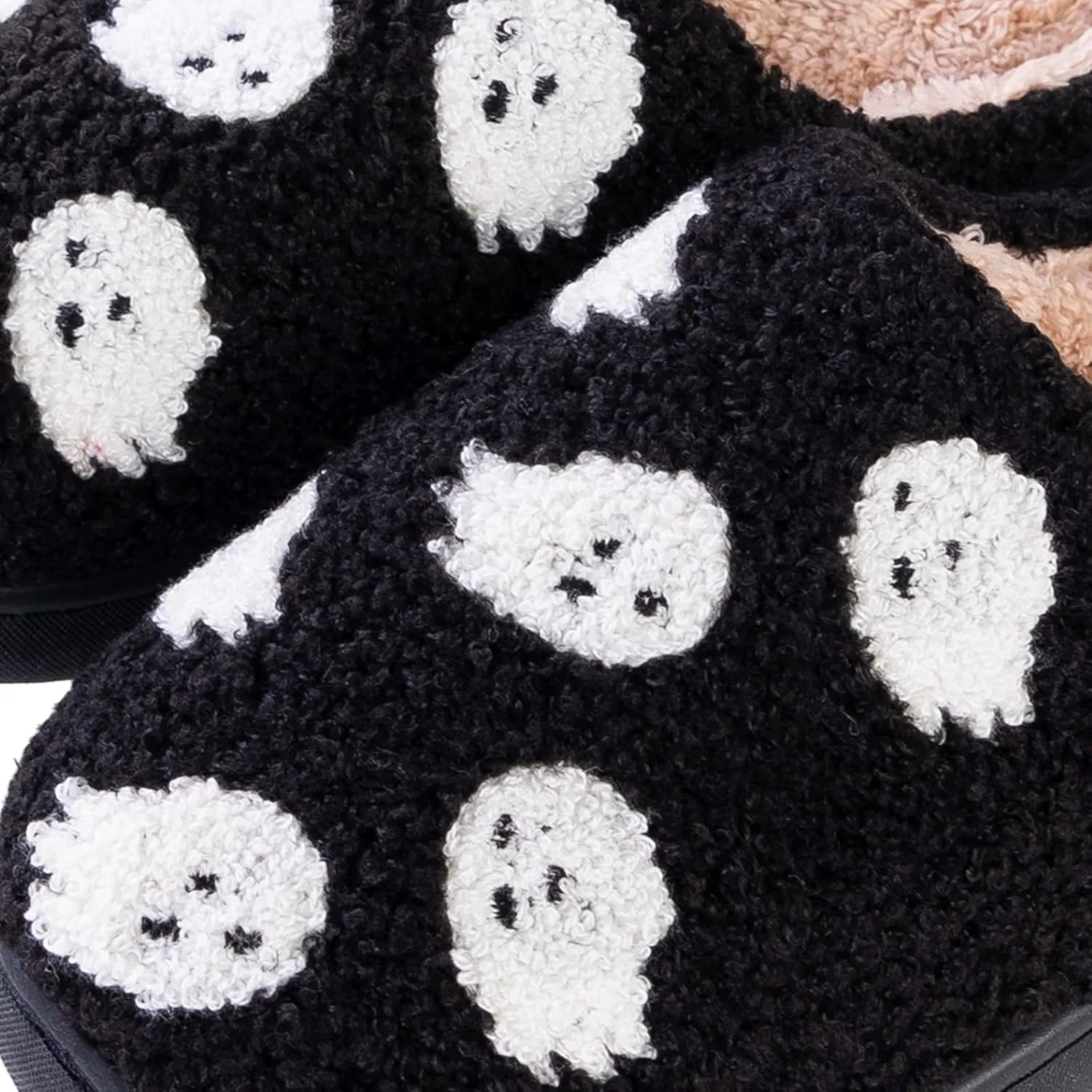 Cute Strawberry Pattern Women's Bedroom Slippers - Warm, Soft, Fuzzy, Non-Slip