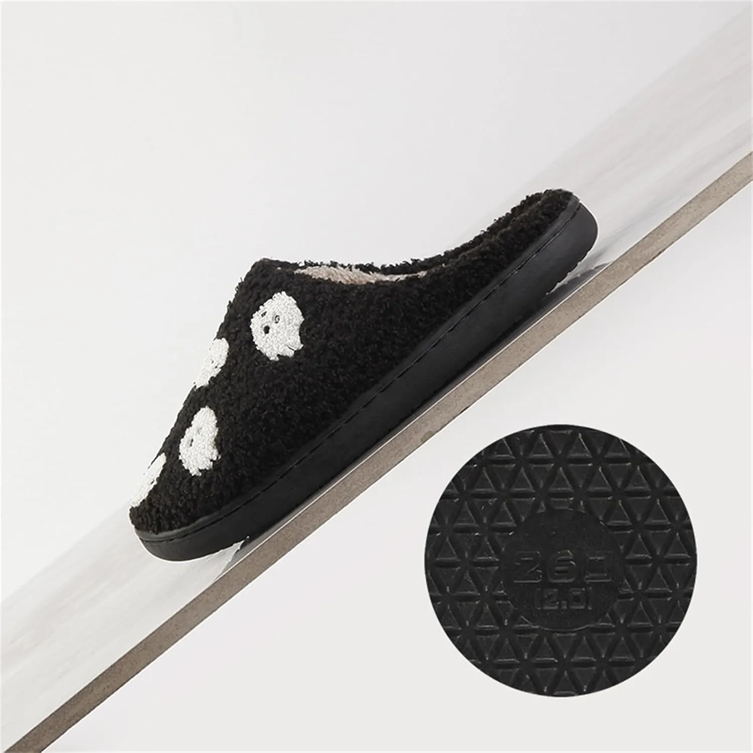 Cute Strawberry Pattern Women's Bedroom Slippers - Warm, Soft, Fuzzy, Non-Slip