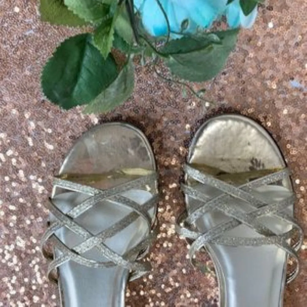Easy Street Glittery Gold Tarrah Evening Sandals 9