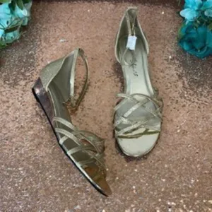 Easy Street Glittery Gold Tarrah Evening Sandals 9