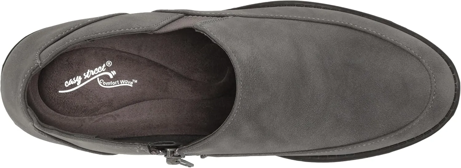 Easy Street Women's Oliana Loafer