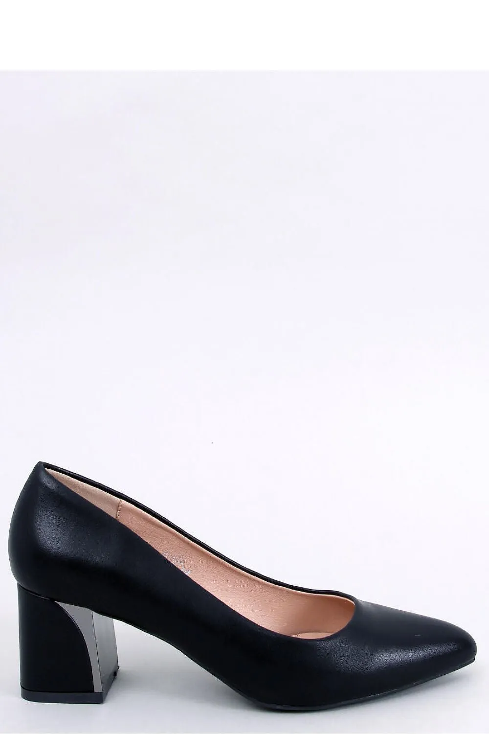 Elegant Sleek Timeless Block Heel Pumps