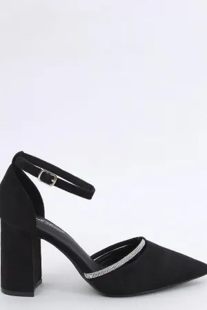 Elegant Sleek Timeless Block Heel Pumps