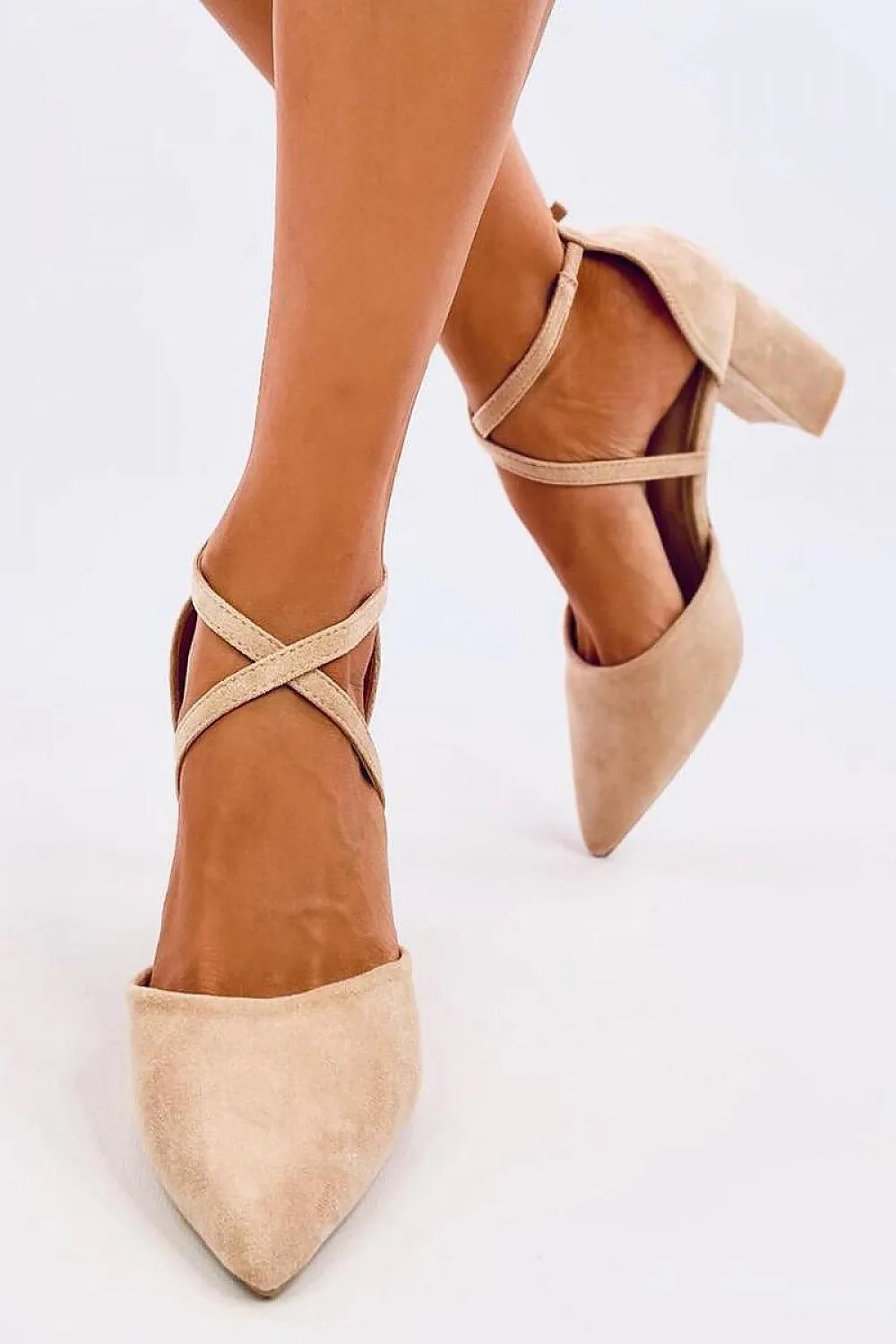 Elegant Sleek Timeless High-Heeled Pumps