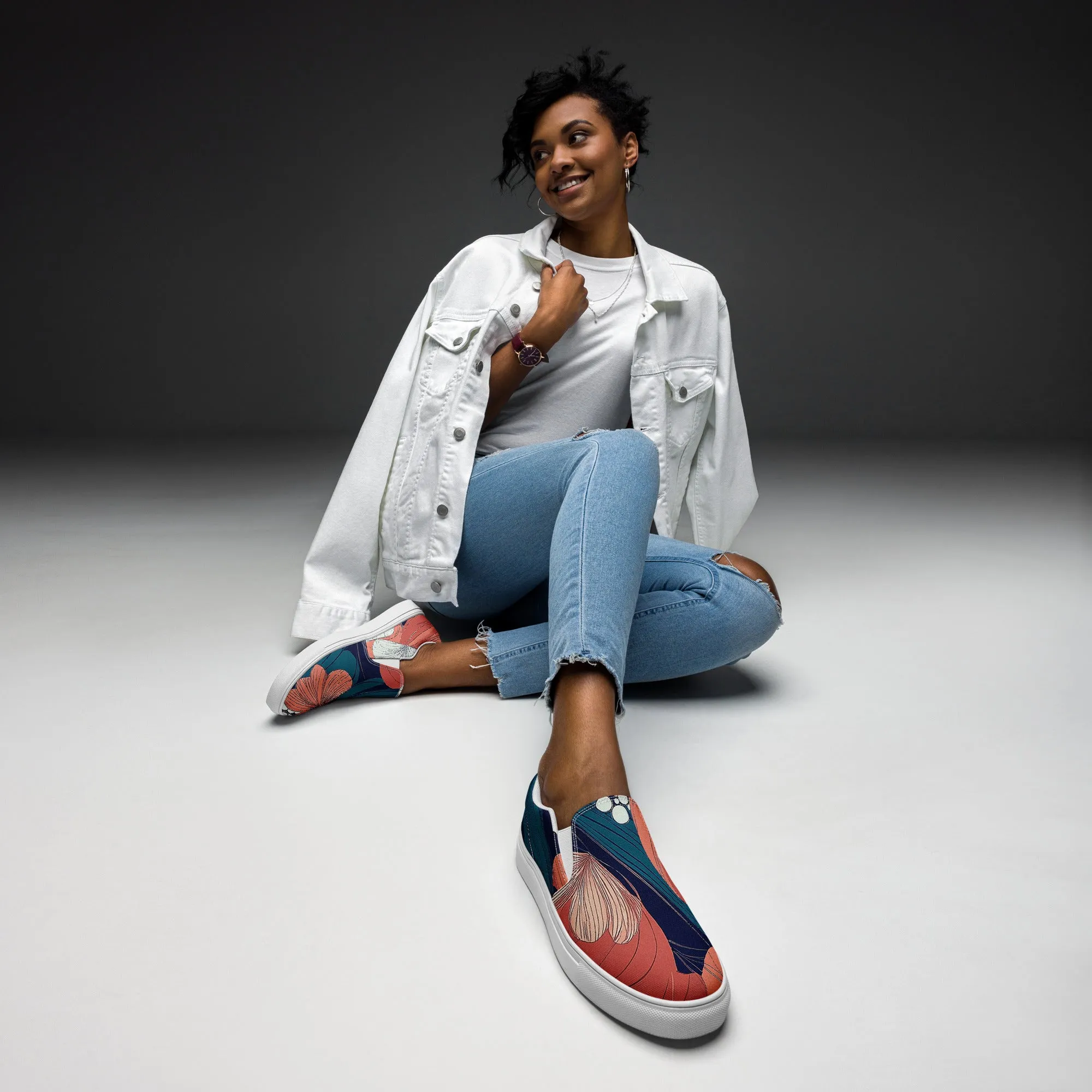 Floral Flow - Slip-on