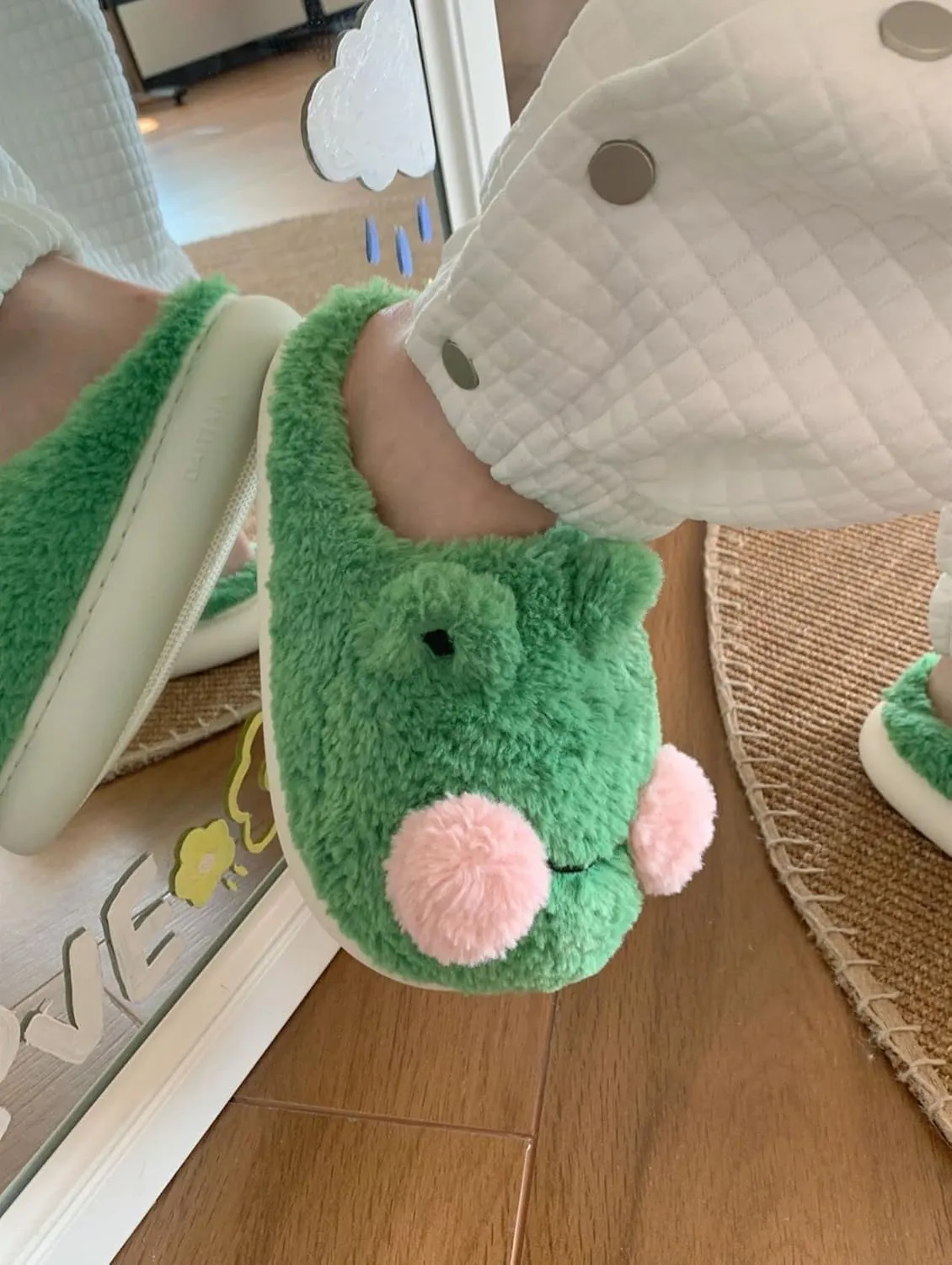 Frog Fuzzy Slippers for Women Teen Girls Cute Animal Fluffy House Slippers