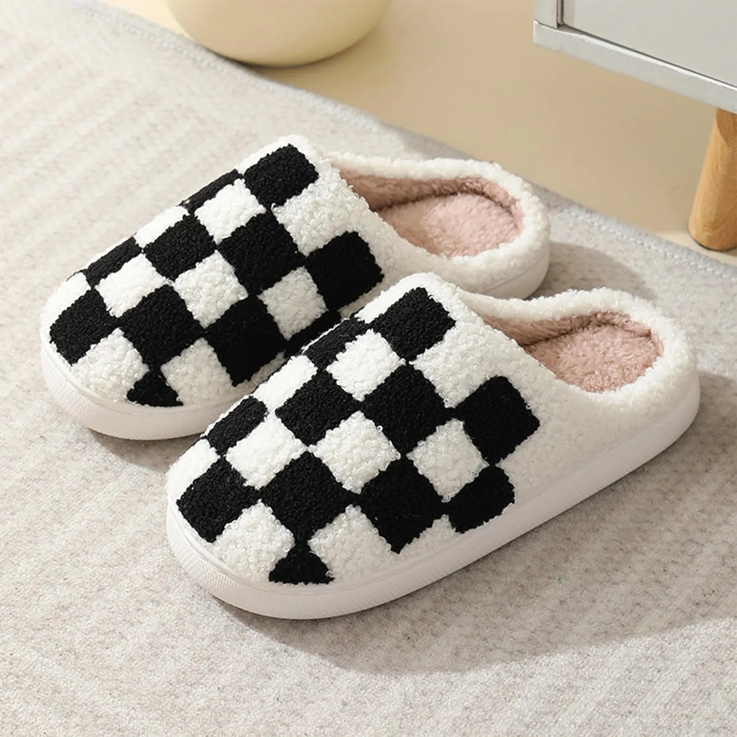 Happy Face Slippers for Women Men,Retro Soft Cozy Comfy Plush Lightweight House Slippers Slip-on Indoor Outdoor Slippers,Slip on Anti-Skid Sole