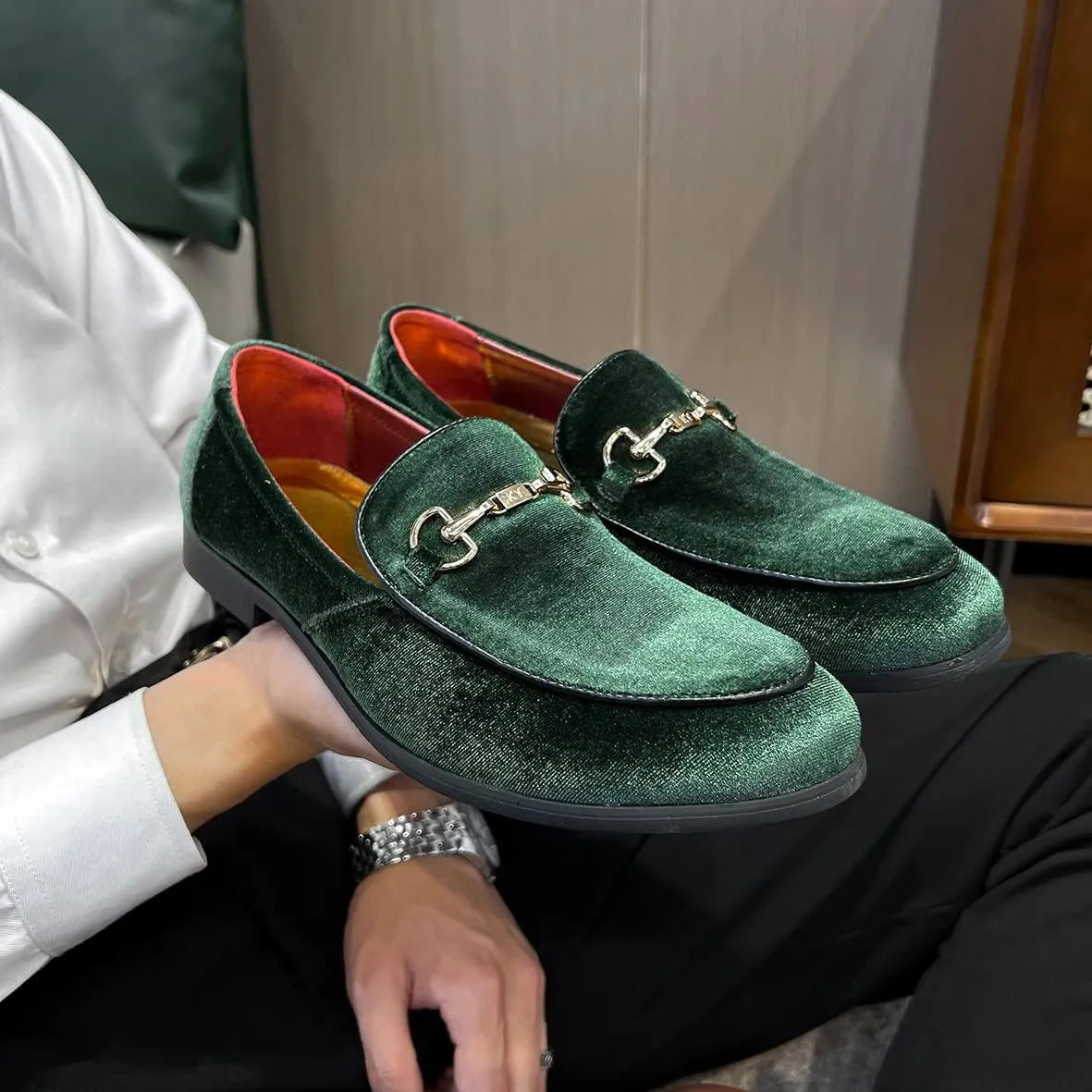 LCQL Men's Luxury Velvet Penny Loafer Shoes Noble Slip-on Suede Loafers Smoking Slippers Plus Size 7-13