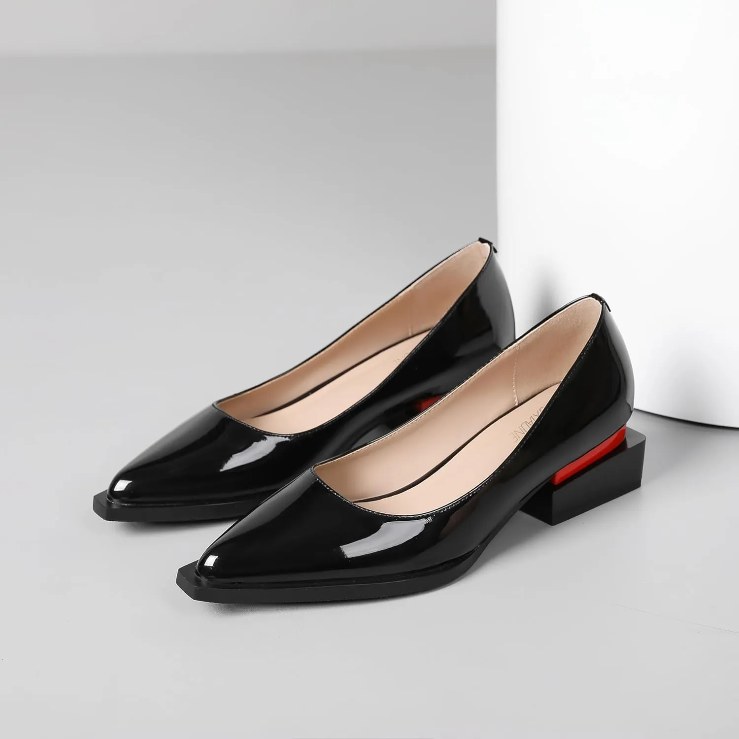 LingxiaUne Shoes for Women Fashion Forward Elegant Dressy Womens Pumps and Loafers with Low Chunky Heel and Sleek Pointed Toe Design Fashion Forward