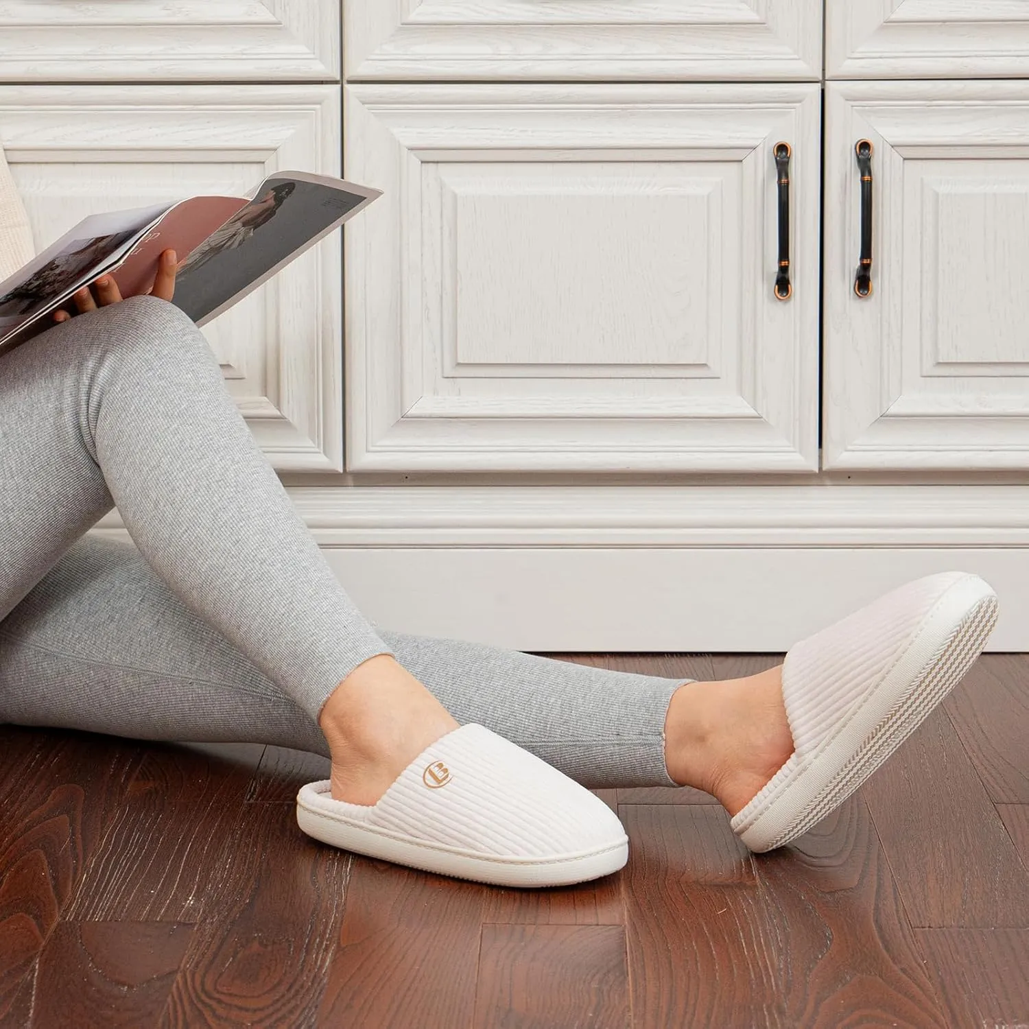 LongBay Women's Slippers Soft Comfy Memory Foam Slip-On Indoor House Shoes with Non-Slip Sole