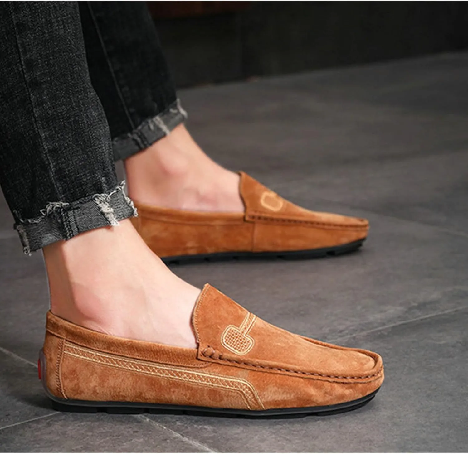 Men's Loafers Slip on Shoes Soft Sole Genuine Leather Driving Shoes Casual Penny Loafers for Men