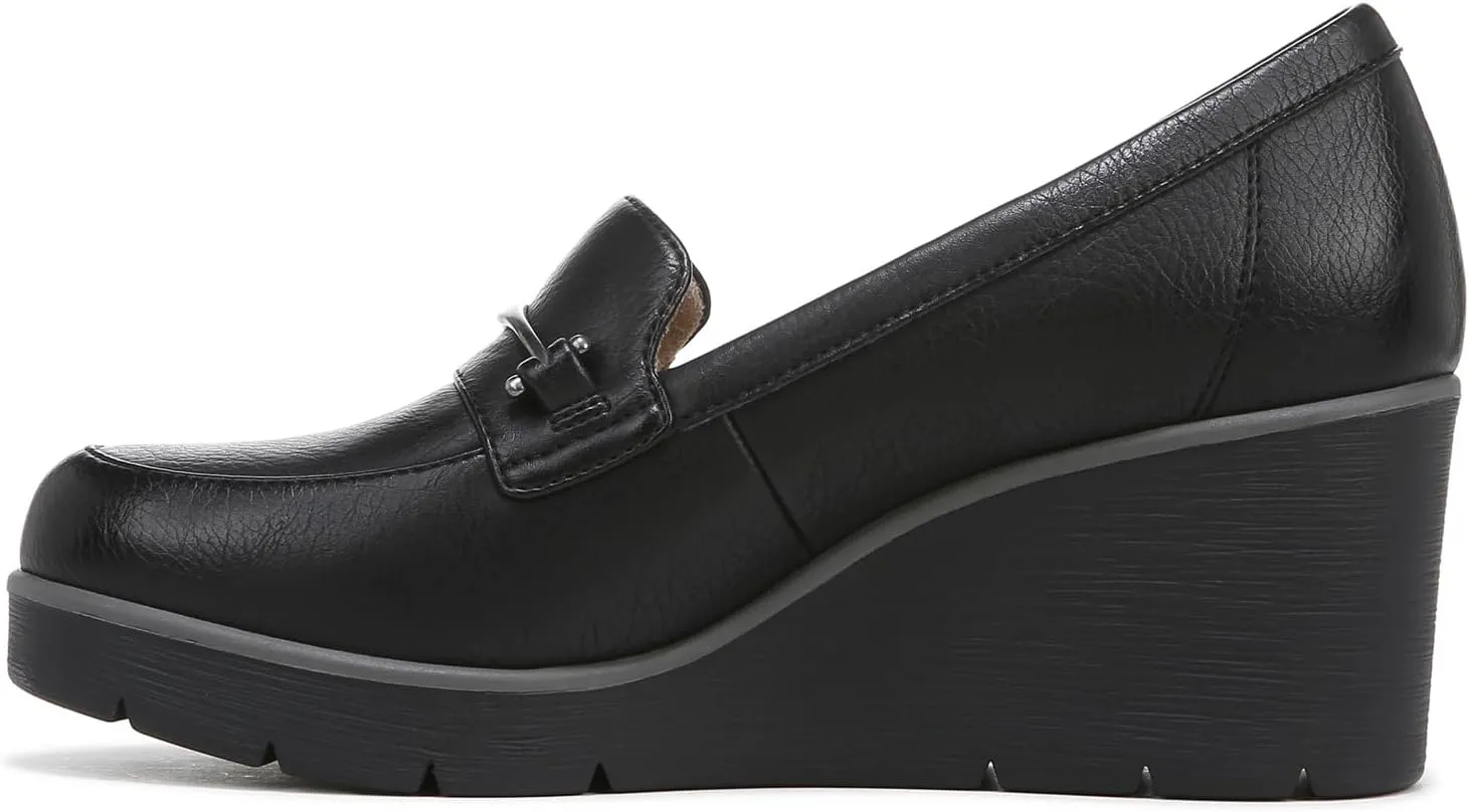 Naturalizer Soul Women's Achieve Loafer