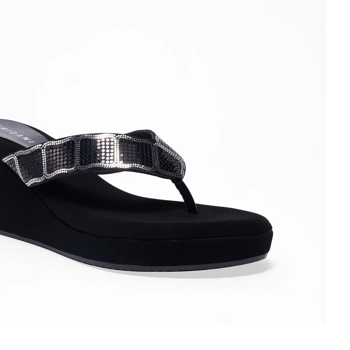 Niya Slip-On Wedges