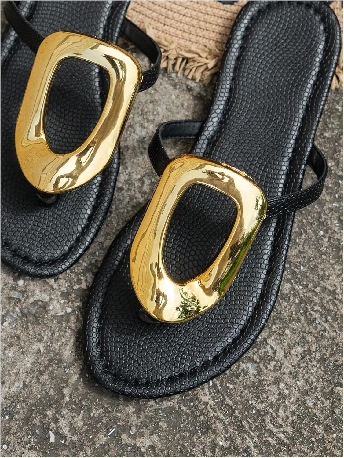 OYOANGLE Women's Metal Decor Flip Flop Thong Sandals Comfortable Slip on Flat Sandals