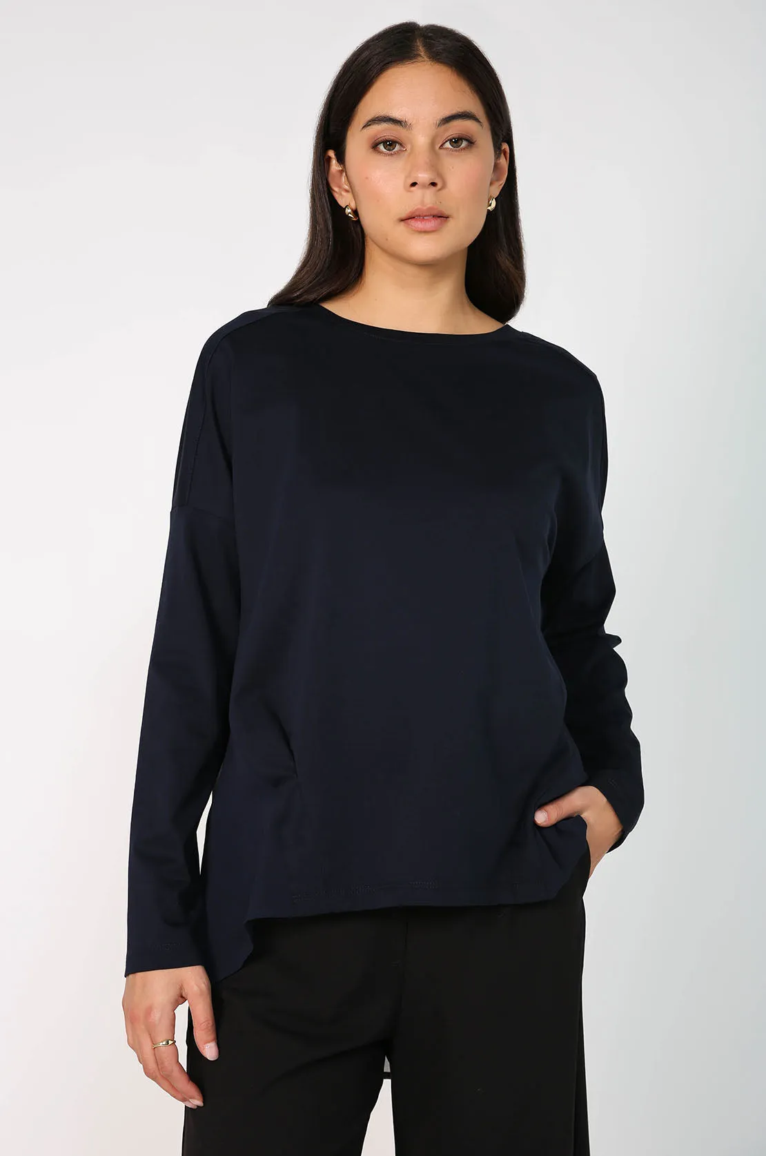 pivoted top / navy