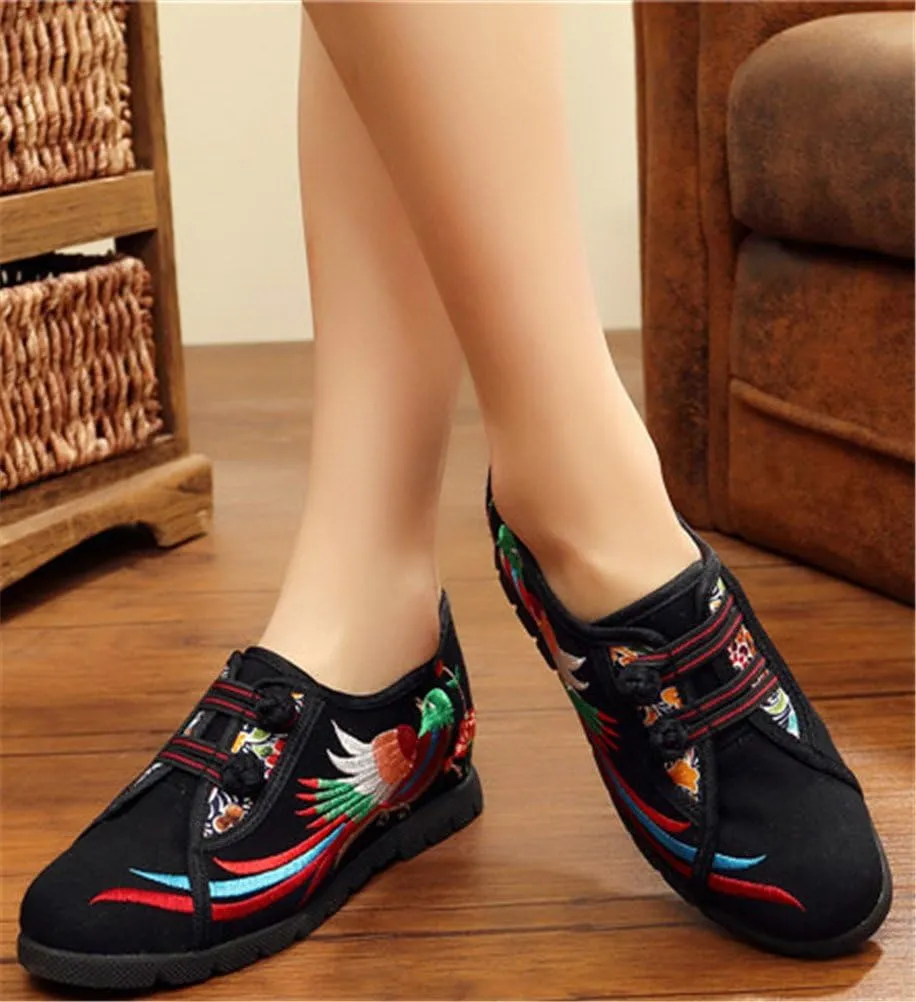 SATUKI Handmade Embroidered Shoes for Women, Chinese Style Casual Loafer Flat Floral Shoes