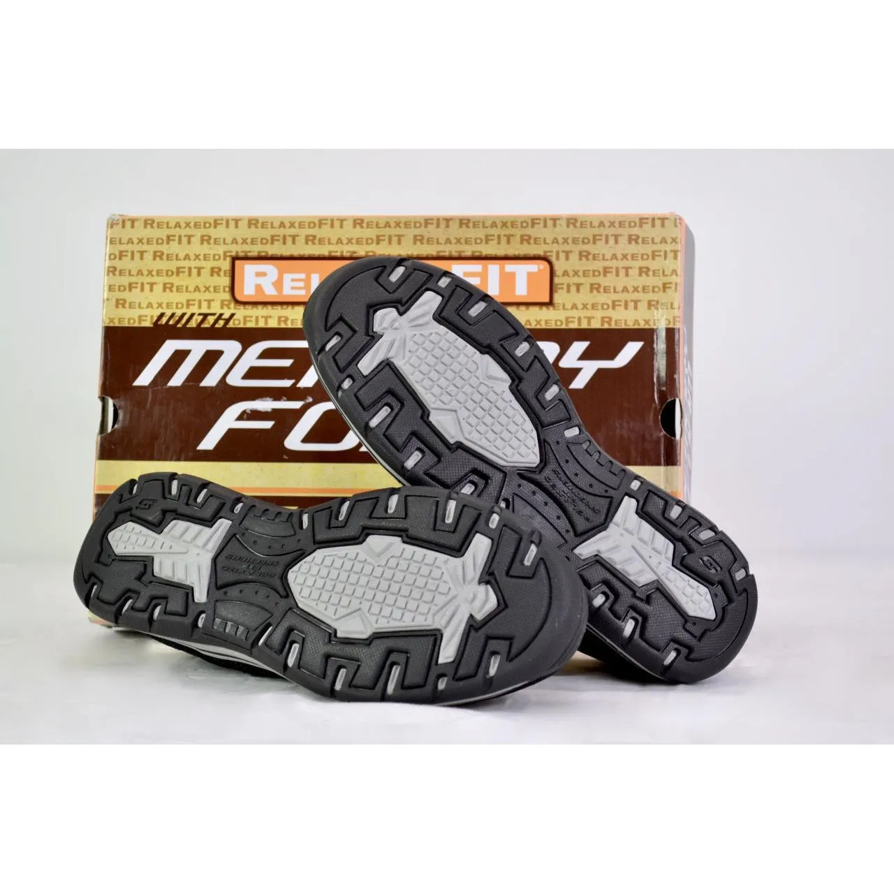 Skechers Men's Relaxed Fit Memory Foam Gomel Shoe Brown 8