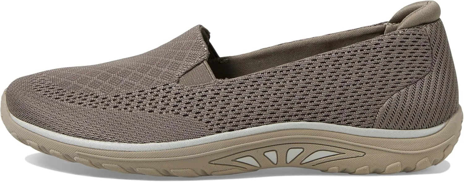 Skechers Modern Comfort Women's Reggae Fest-Willows Vibe Loafer Flat