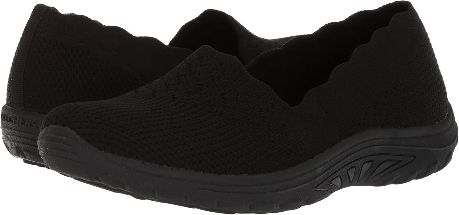 Skechers Women's Reggae Fest-Trail Dame-Scalloped Collar, Engineered Skech-Knit Slip-on Loafer