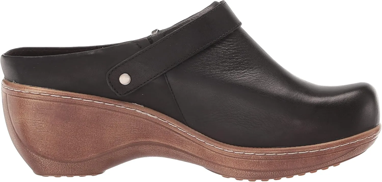 SoftWalk Women's Clogs