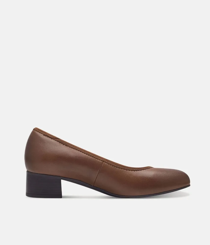 Tamaris Versatile Brown Leather Wide Fit Court Shoes