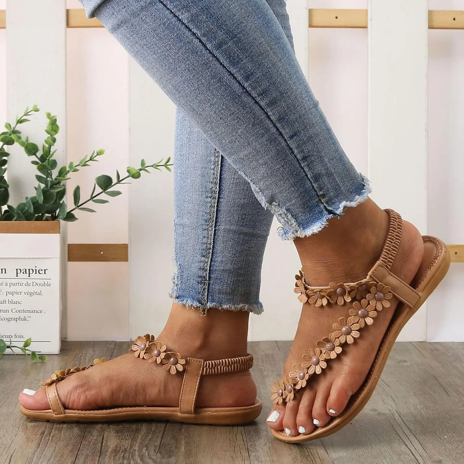 Thong Sandals for Women Beach Summer Dressy Comfortable Flat Sandals Ladies Elegant Solid Color Flowers Flip Flops Adjustable Back Ankle Strap Flip-Flop Thong Shoes