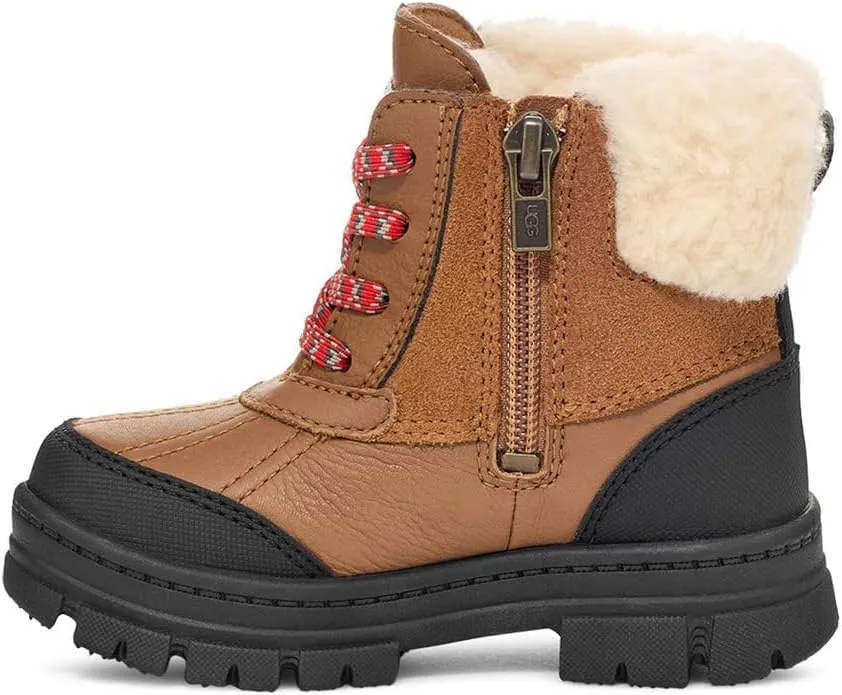 UGG Unisex-Child Ashton Addie Boot