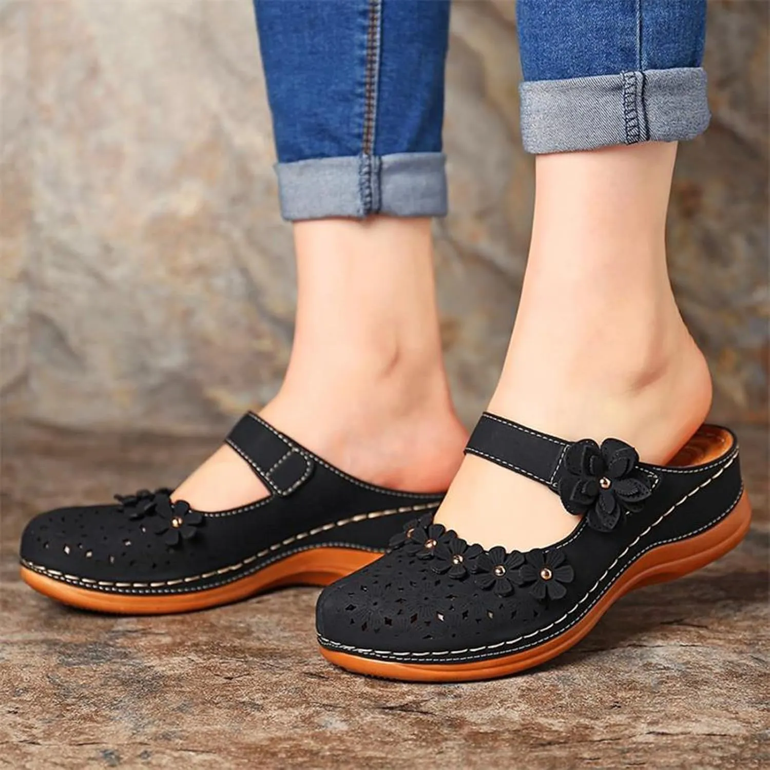 Womens Mule Closed Toe Slip On Clogs Mules Shoes for Women Dressy Summer Casual Wedge Sandals with Adjustable Hook Loop Comfortable Low Heel Orthopedic Sandal Round Head Anti-Slip Soft Bottom Footwear