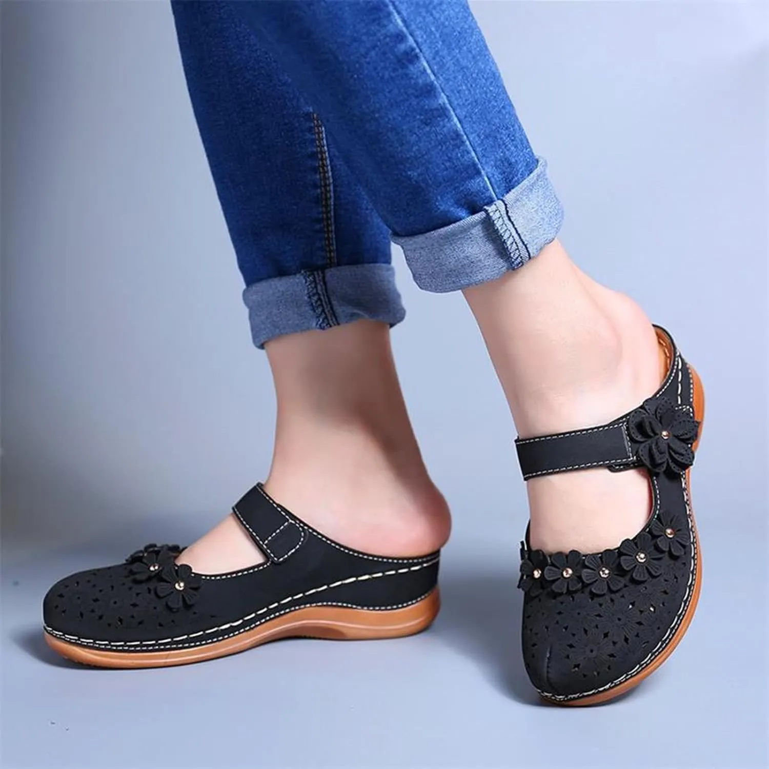 Womens Mule Closed Toe Slip On Clogs Mules Shoes for Women Dressy Summer Casual Wedge Sandals with Adjustable Hook Loop Comfortable Low Heel Orthopedic Sandal Round Head Anti-Slip Soft Bottom Footwear