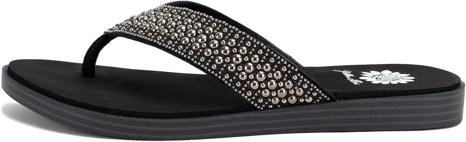 Yellow Box Women's Debra Flip Flop Sandal, Round Toe, 0.75 Inch Heel, 0.5 Inch Platform, Comfortable Flip-Flop